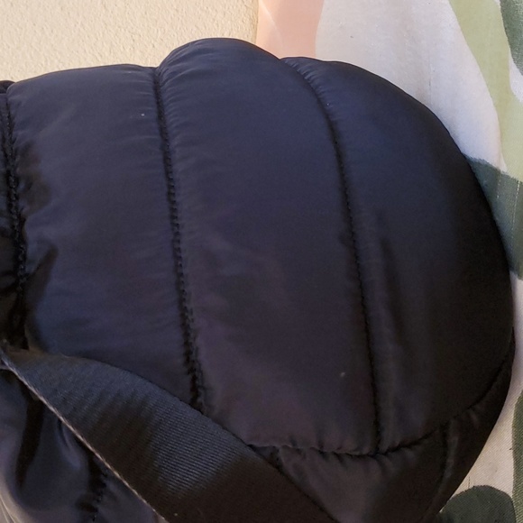 Madden Girl gym/overnight bag plus backpack tote - Picture 4 of 9